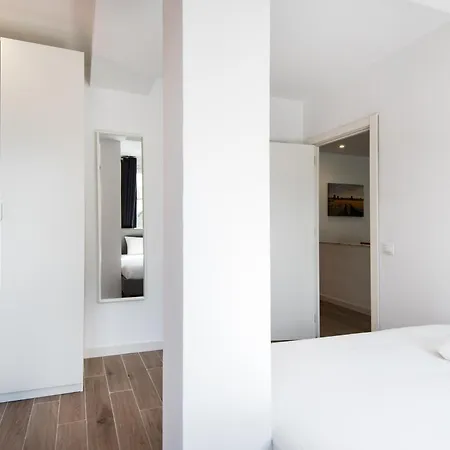 Apartment New Solymar Square Next To
