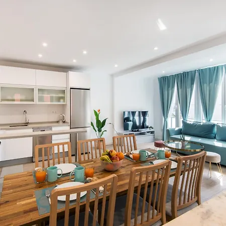 Apartment New Solymar Square Next To Benalmadena